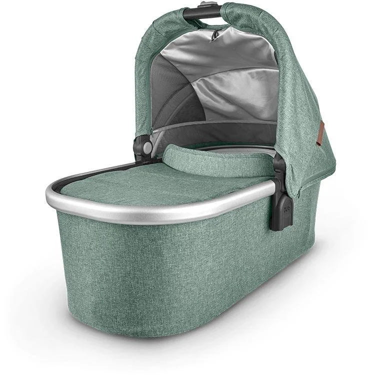 Universal Bassinet S504