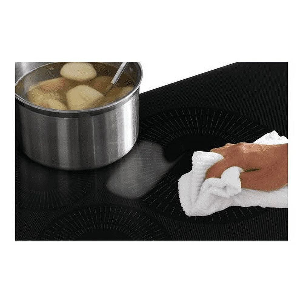 30 Induction Cooktop with 4 Elements in Black L97960