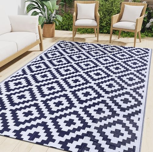Black & Beige 5x8 ft Reversible Plastic Straw Outdoor Rug C9075