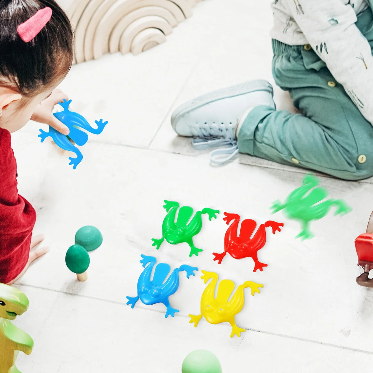 16 Pcs Plastic Educational Frog Game H94294