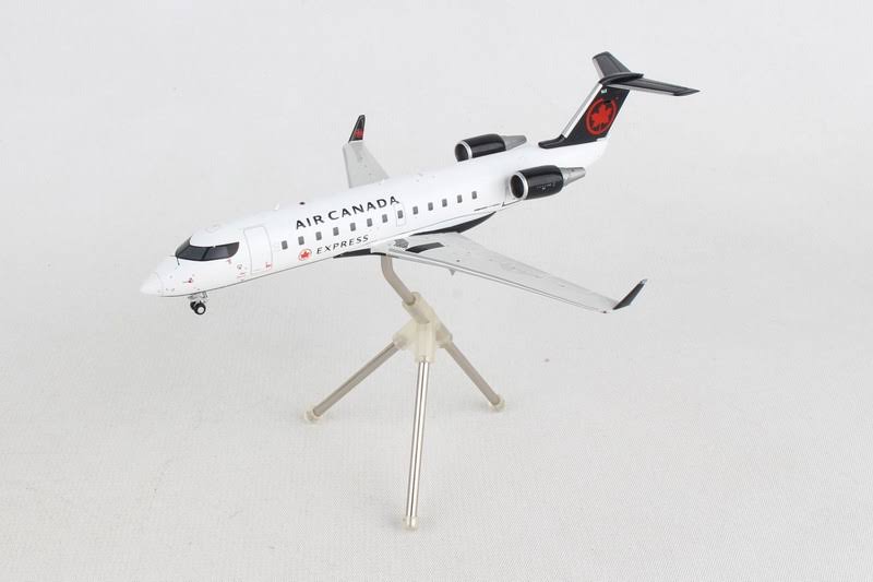 1/200 Air Canada Express CRJ200 G652
