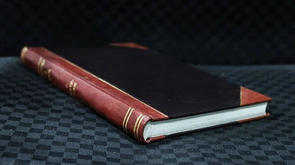 Leatherbound Book Z665