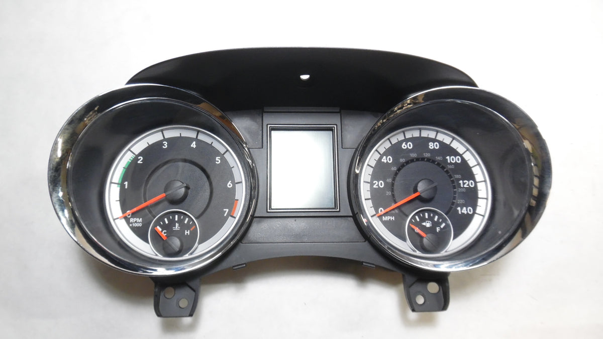 2013 Dodge Durango Speedometer Cluster MPH 3.6L OEM C12186
