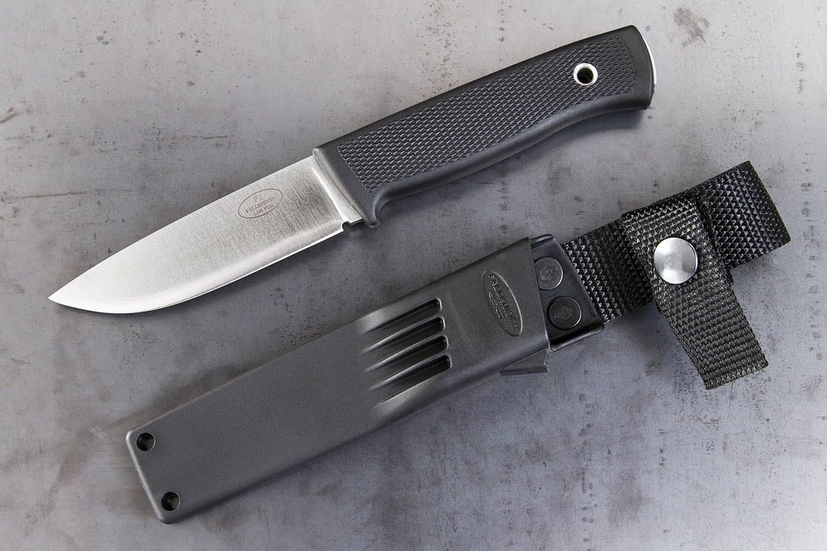 Fixed Blade Knife with Zytel Sheath C107