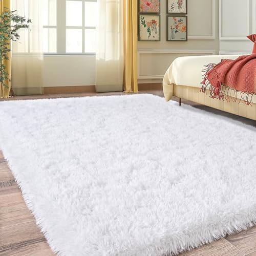 White 4x6 Feet Shaggy Area Rug F832
