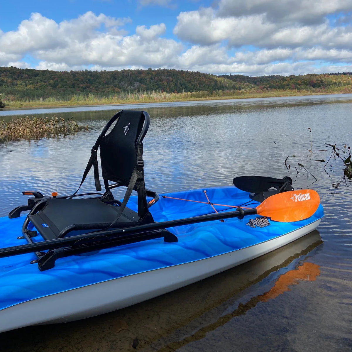 Sit-on-Top Recreational Pedal Kayak - 10 ft - Vapor Deep Blue/White M210