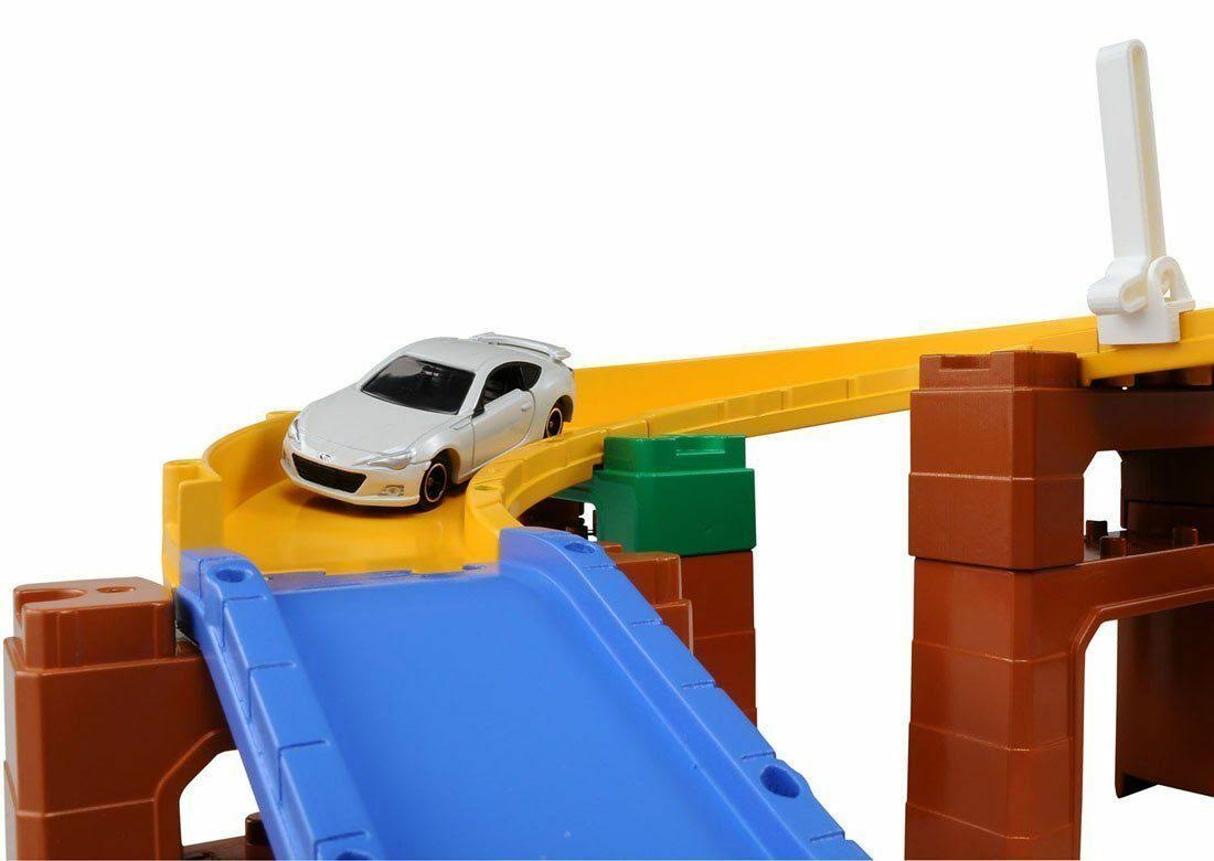 Tomica System Jump Road Set Y50123
